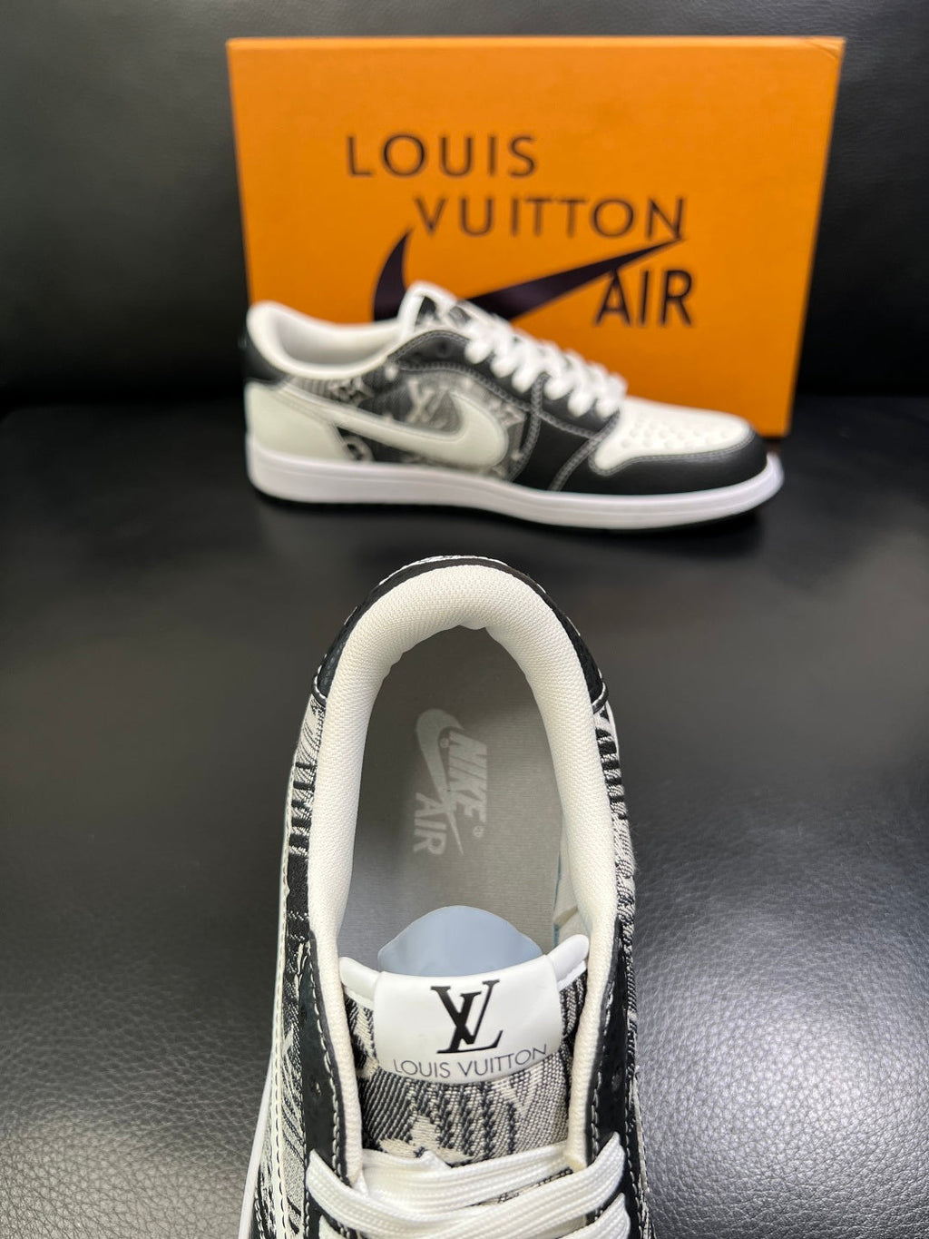 Travis Scotts shoes