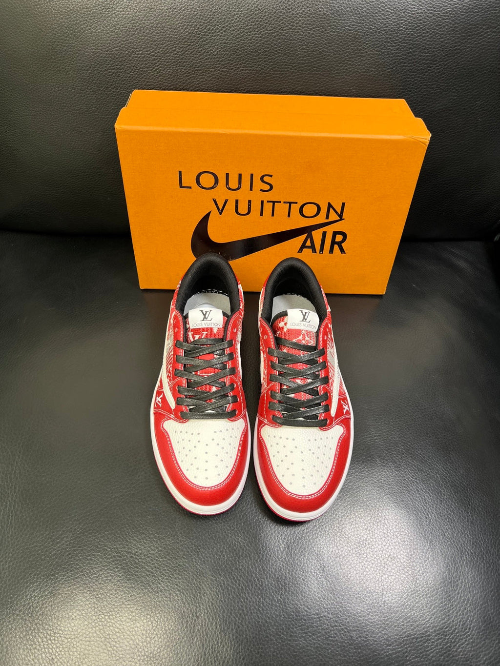 Travis Scotts shoes